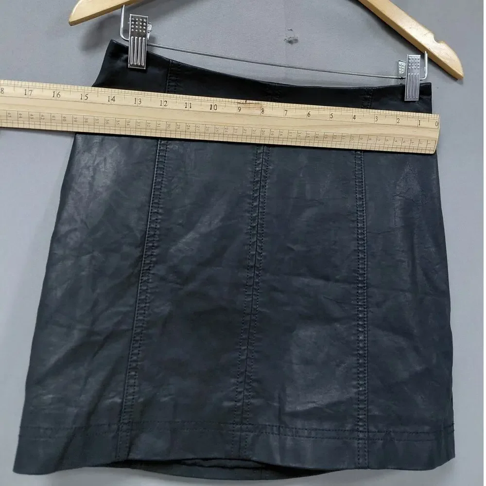 LA9 Free People Metal Black Leather Exposed Back Zip Mini Skirt Women Size 4